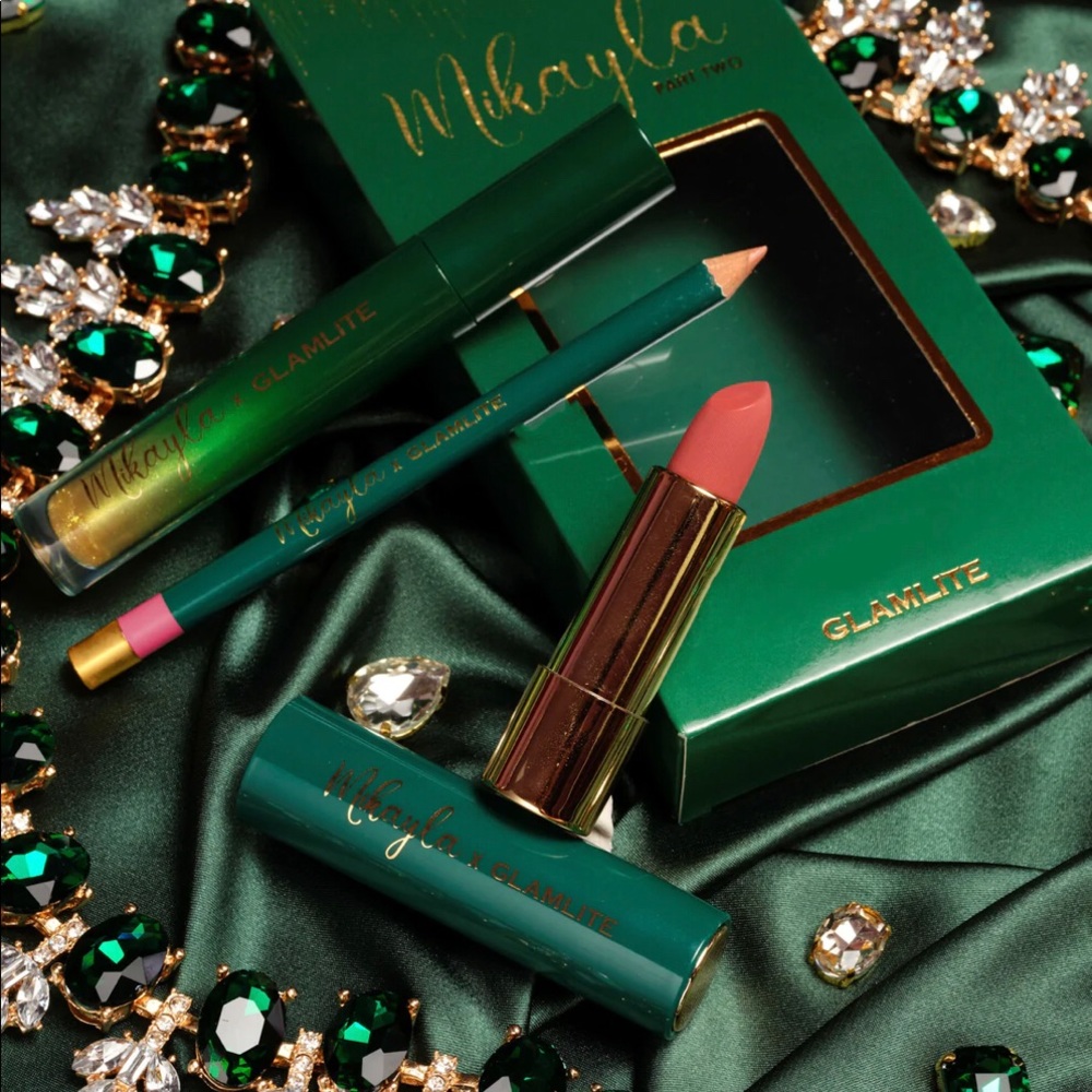 @anna1981f - Mikayla lip bundle